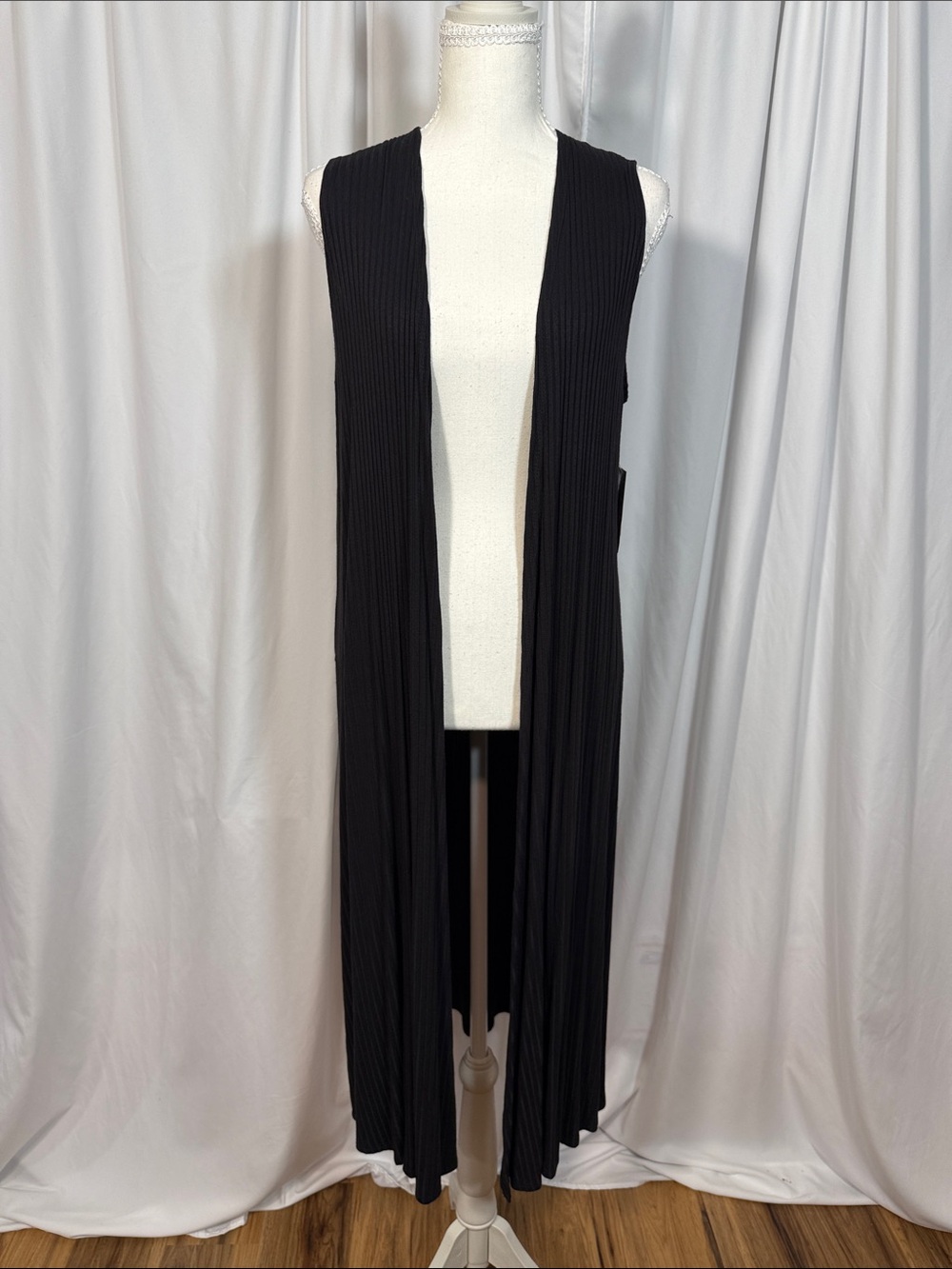 LuLaRoe Black Sleeveless Long Ribbed Duster